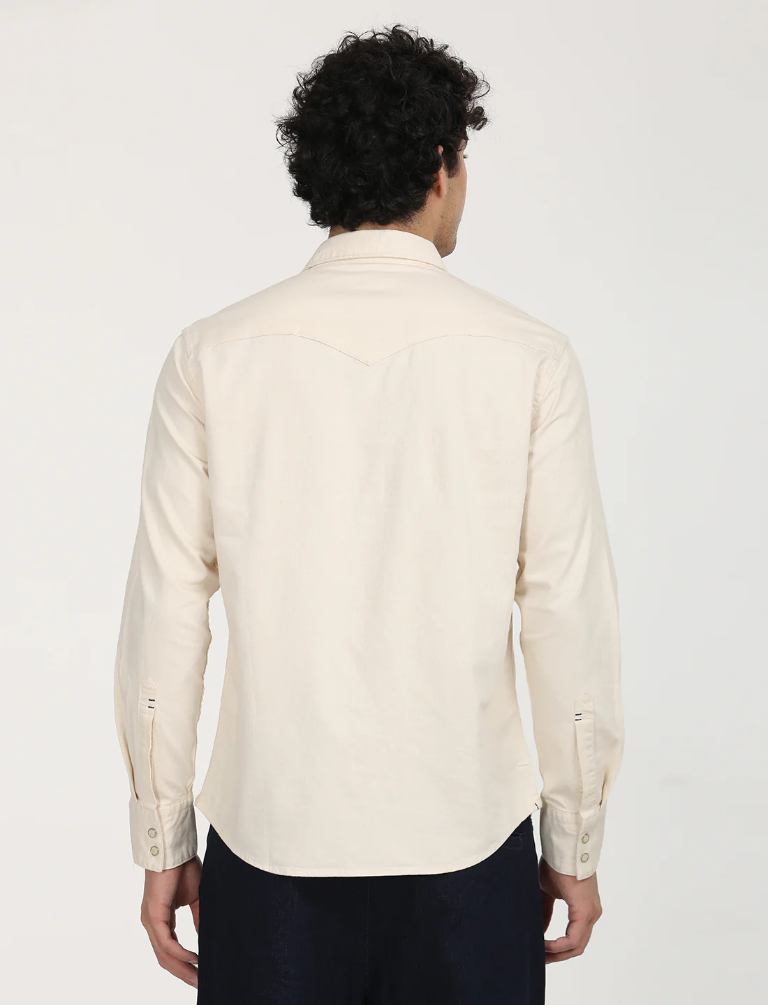 Men's Solid Slim Fit Shirt - Image 3