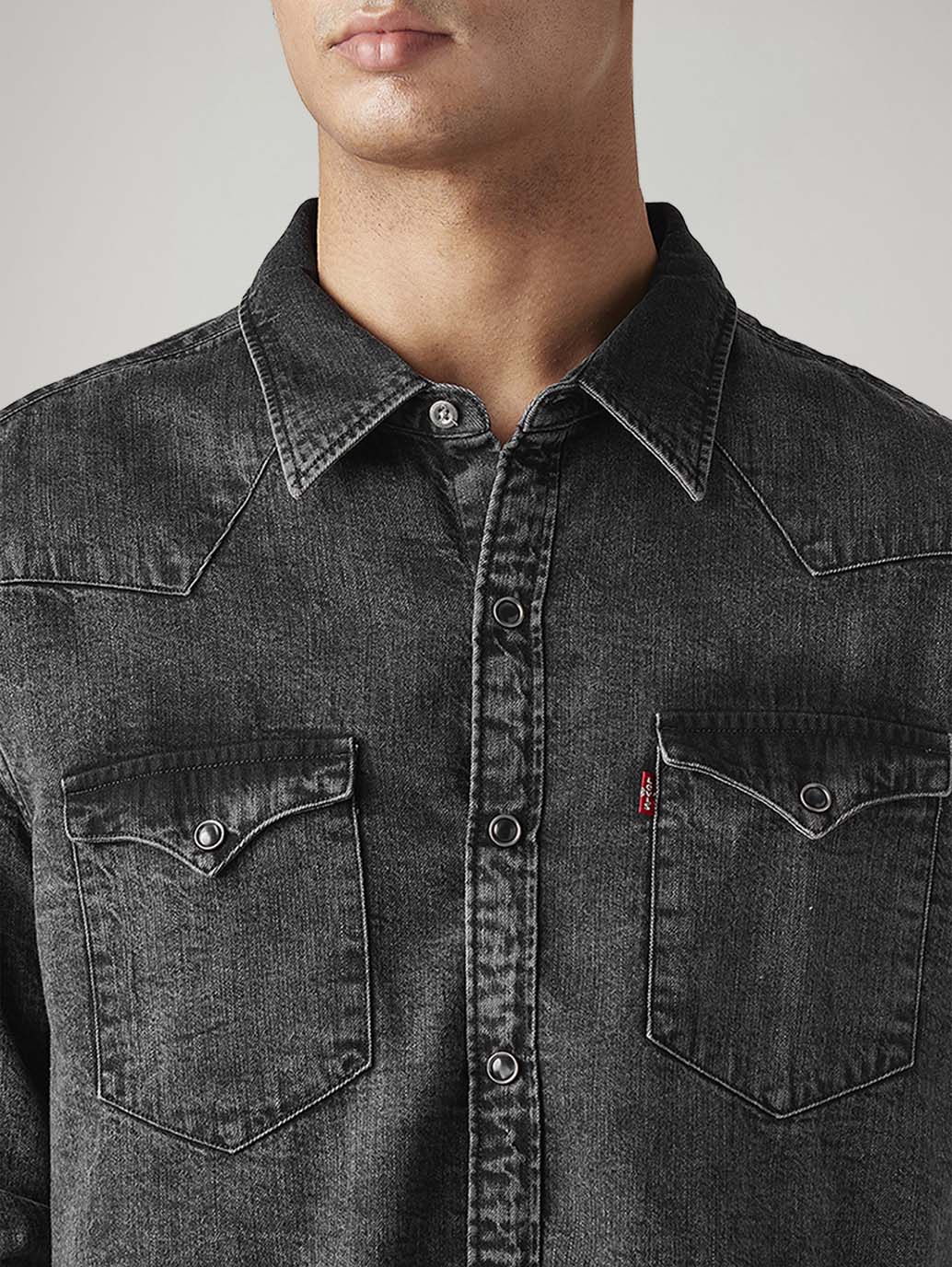 Men's Solid Slim Fit Denim Shirt - Image 4