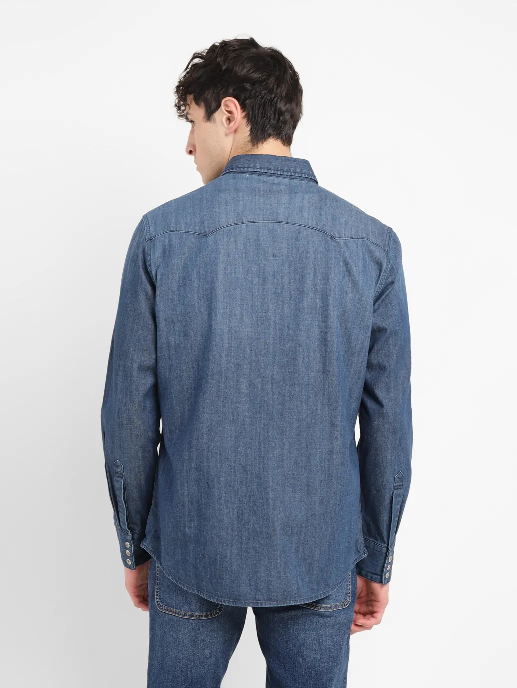 Men's Solid Slim Fit Shirt - Image 3