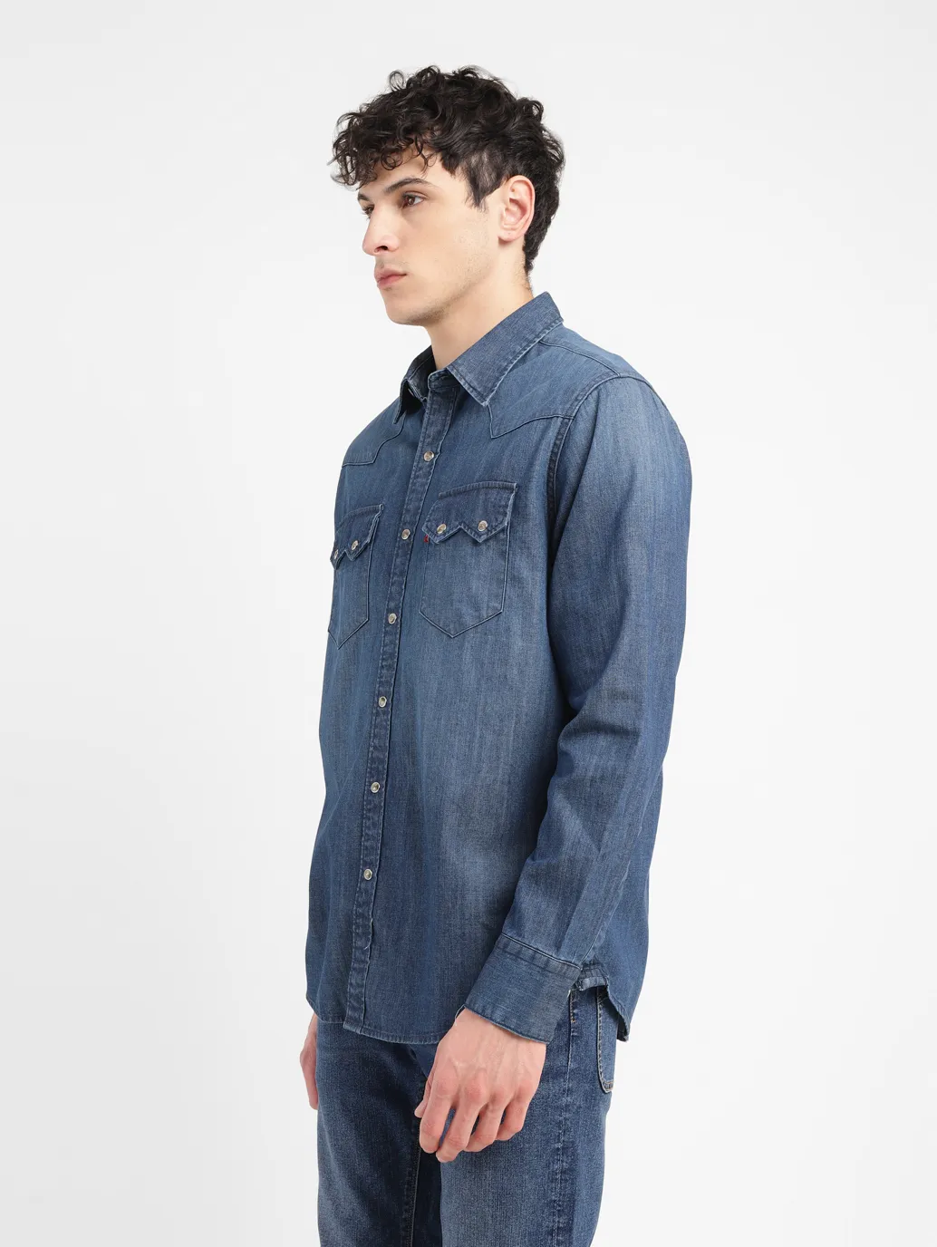Men's Solid Slim Fit Shirt - Image 4