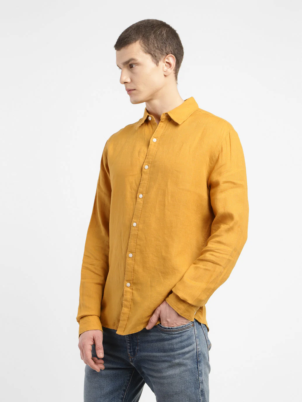 Men's Solid Spread Collar Linen Shirt - Image 4