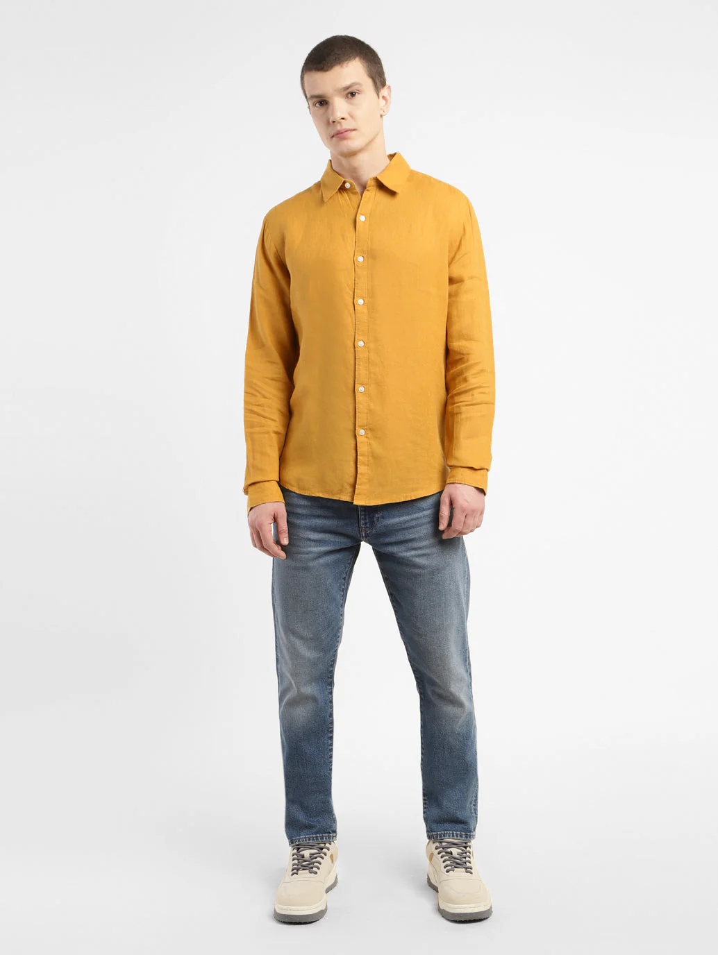 Men's Solid Spread Collar Linen Shirt - Image 6