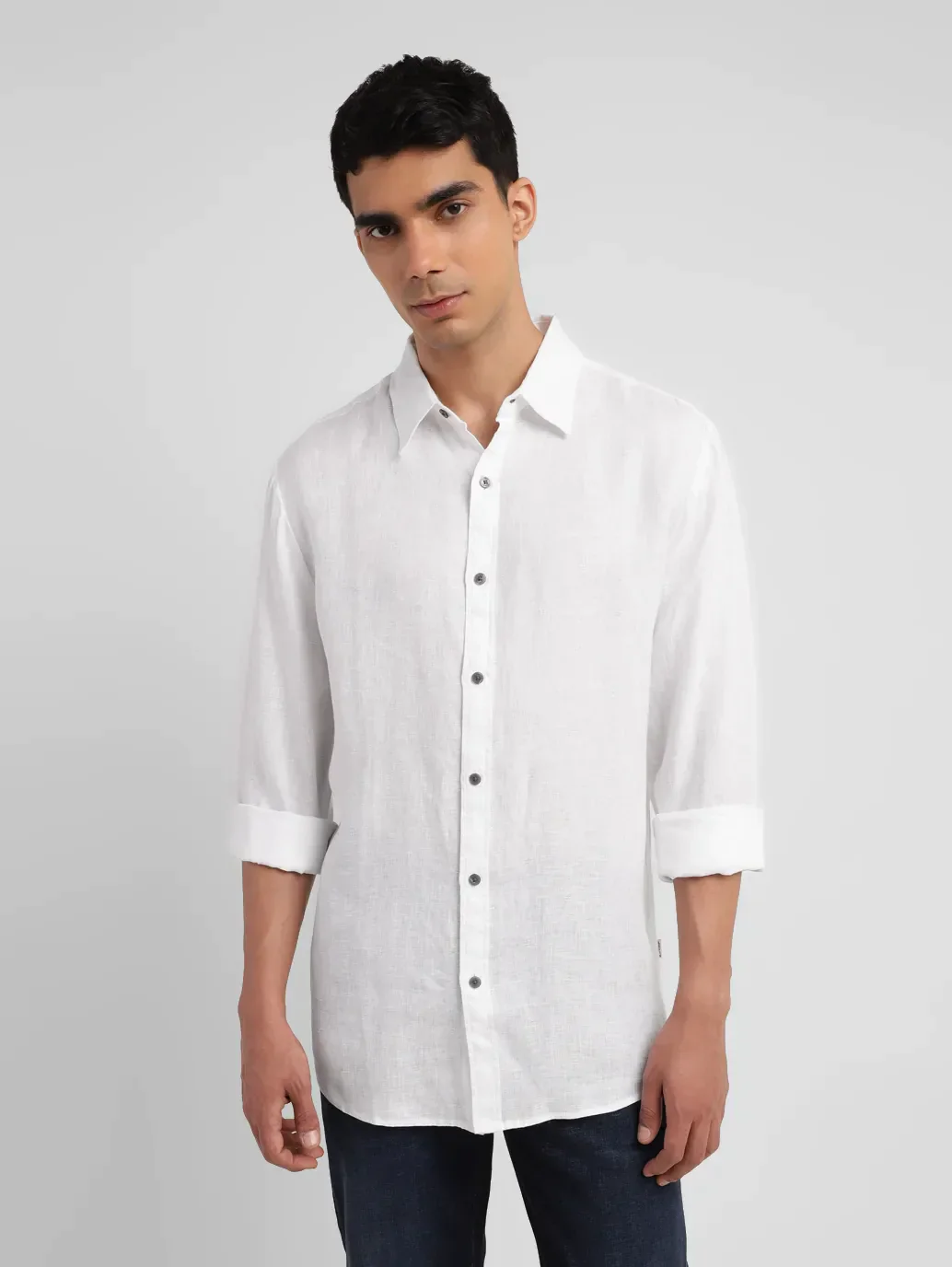 Men's Solid Slim Fit Linen Shirt - Image 2
