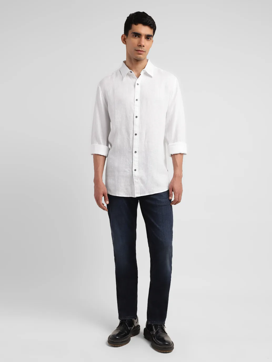 Men's Solid Slim Fit Linen Shirt - Image 6