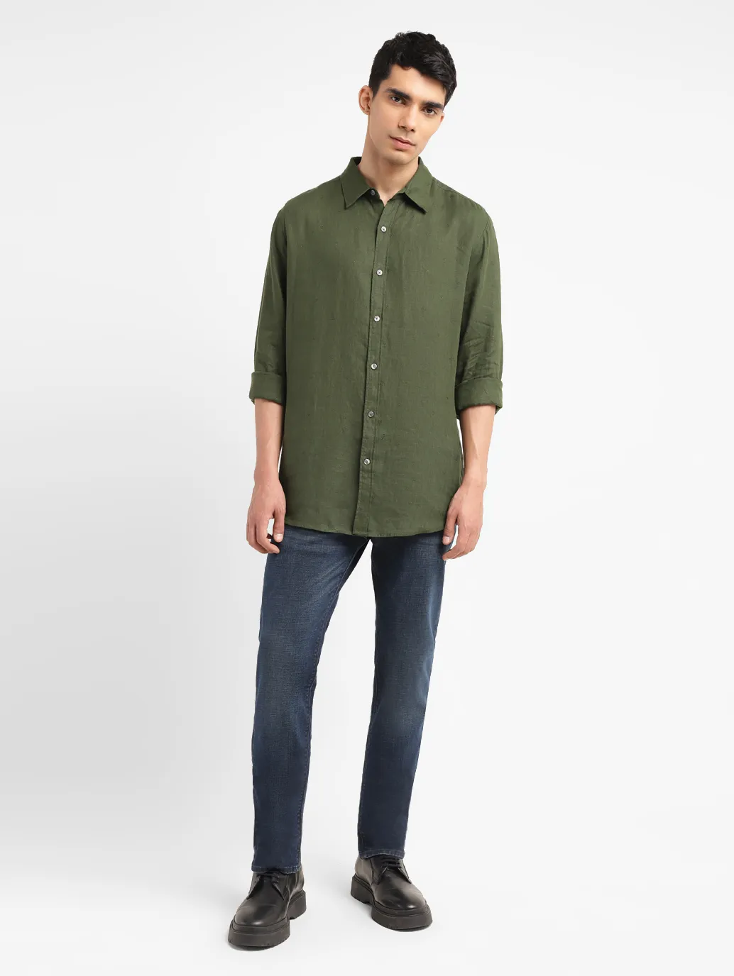 Men's Solid Slim Fit Shirt - Image 6