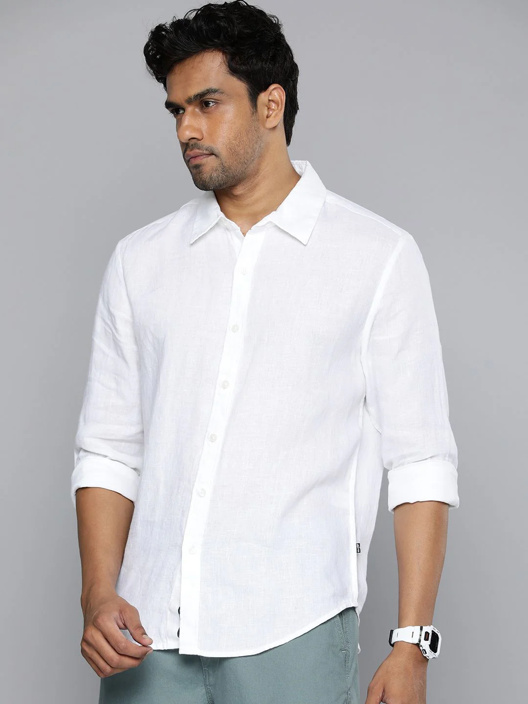 Men's Redloop Solid Slim Fit Shirt - Image 4
