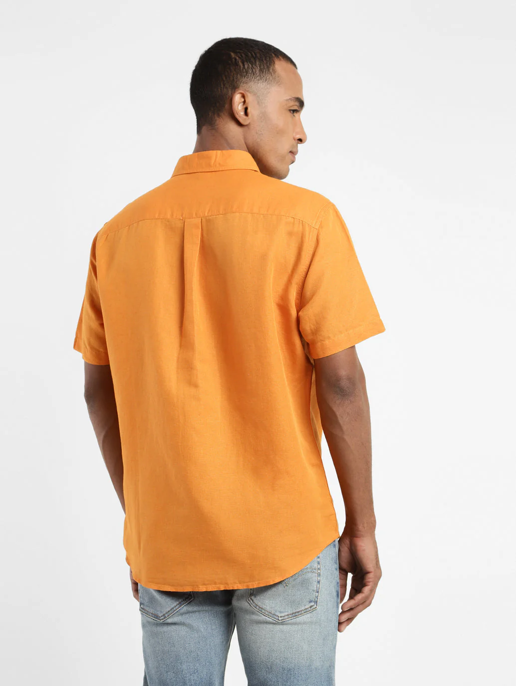 Men's Solid Spread Collar Linen Shirt - Image 3