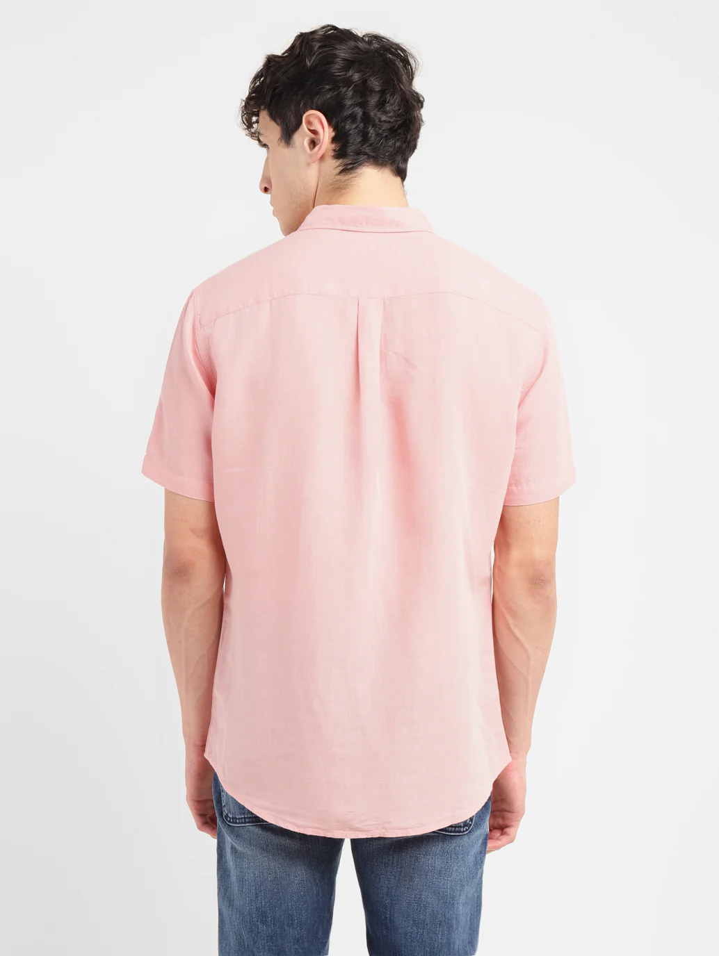 Men's Pink Solid Slim Fit Shirt - Image 2