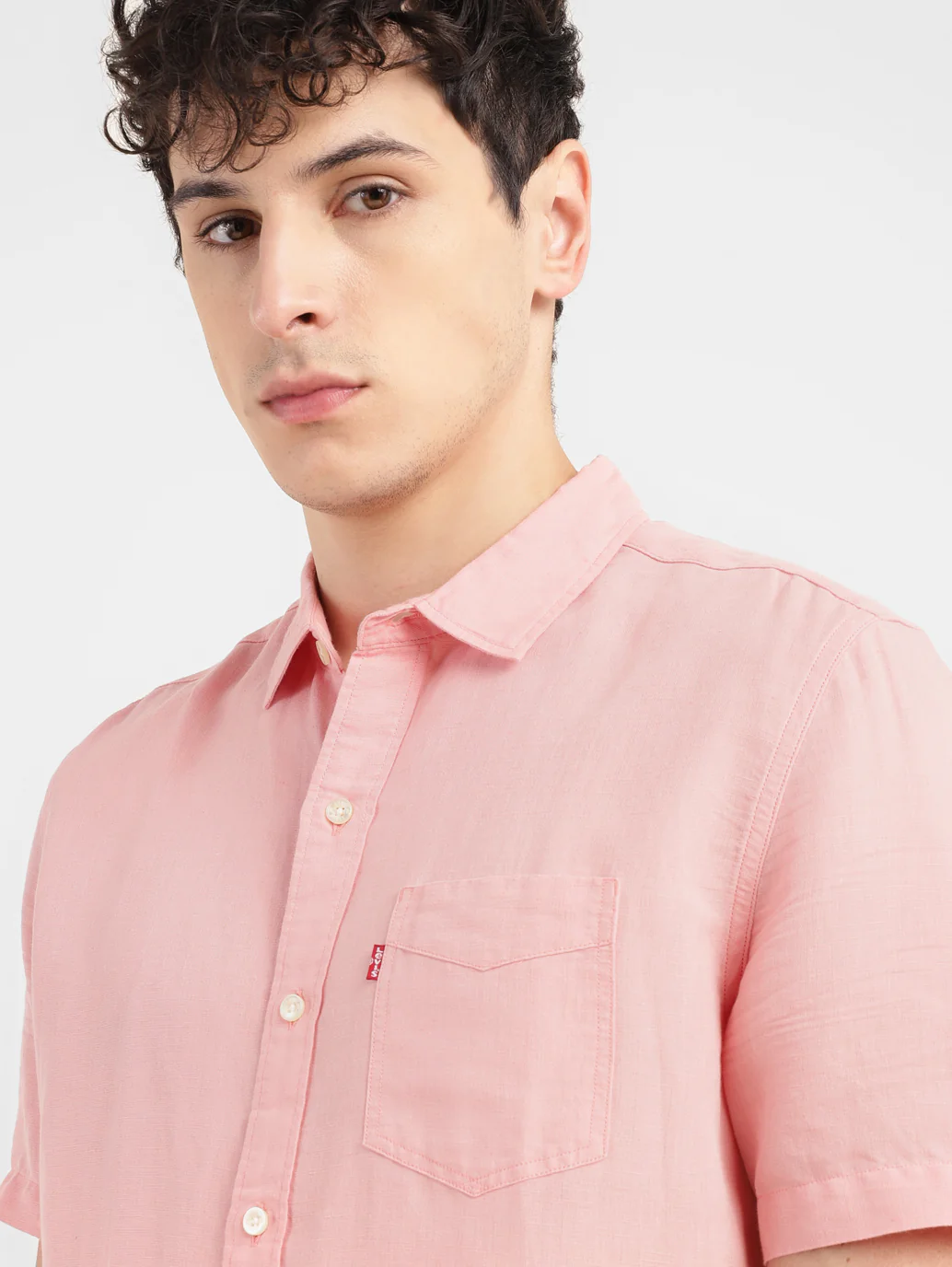 Men's Pink Solid Slim Fit Shirt - Image 4