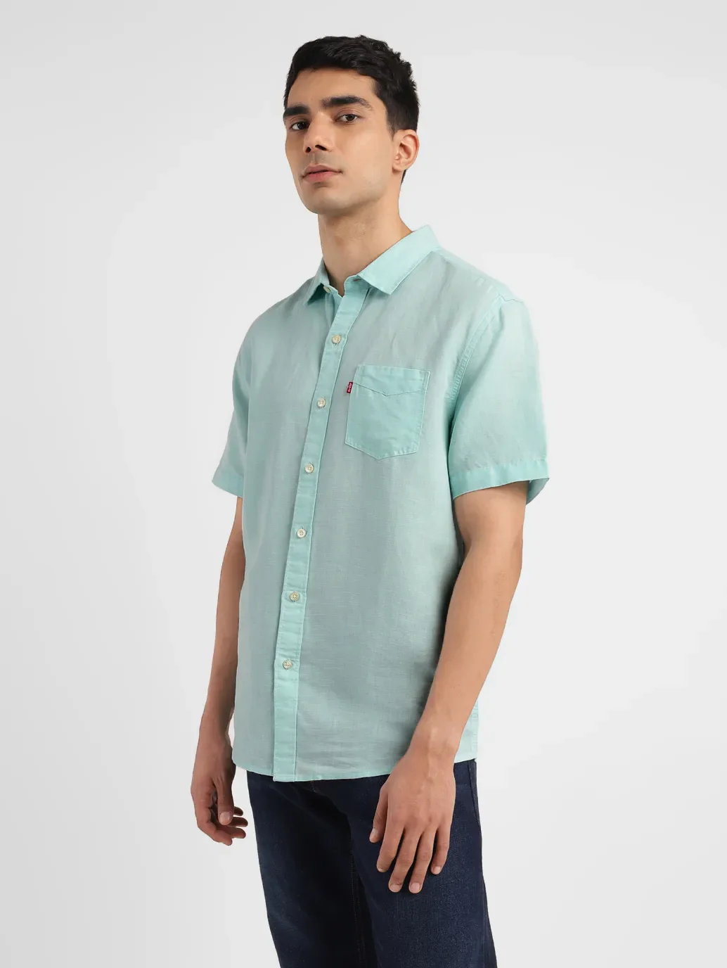 Men's Solid Slim Fit Shirt - Image 4