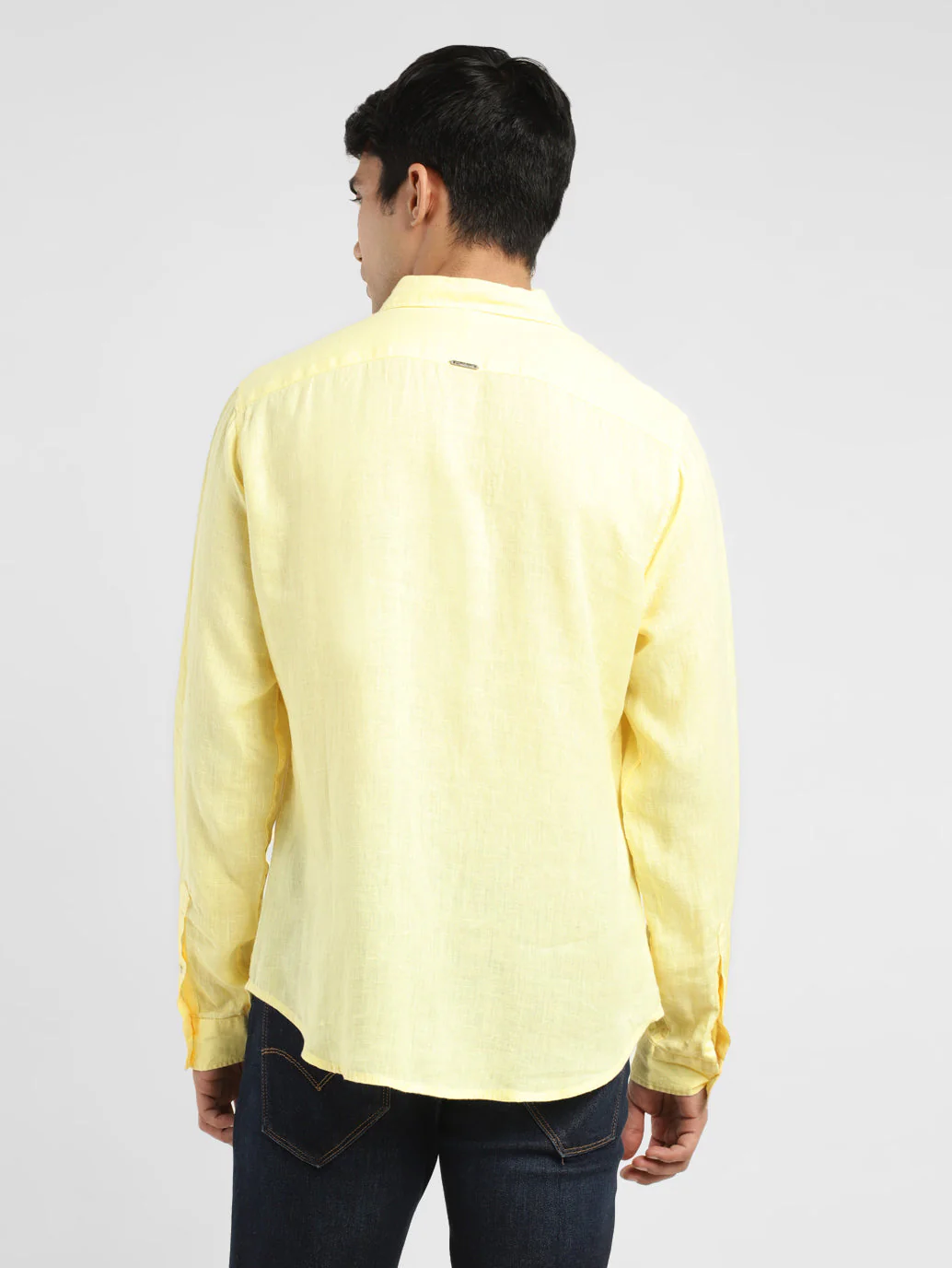 Men's Solid Slim Fit Linen Shirt - Image 3