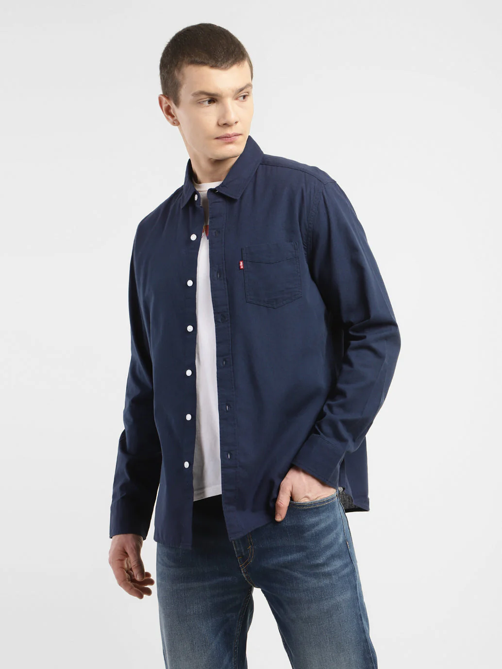Men's Solid Slim Fit Shirt - Image 2