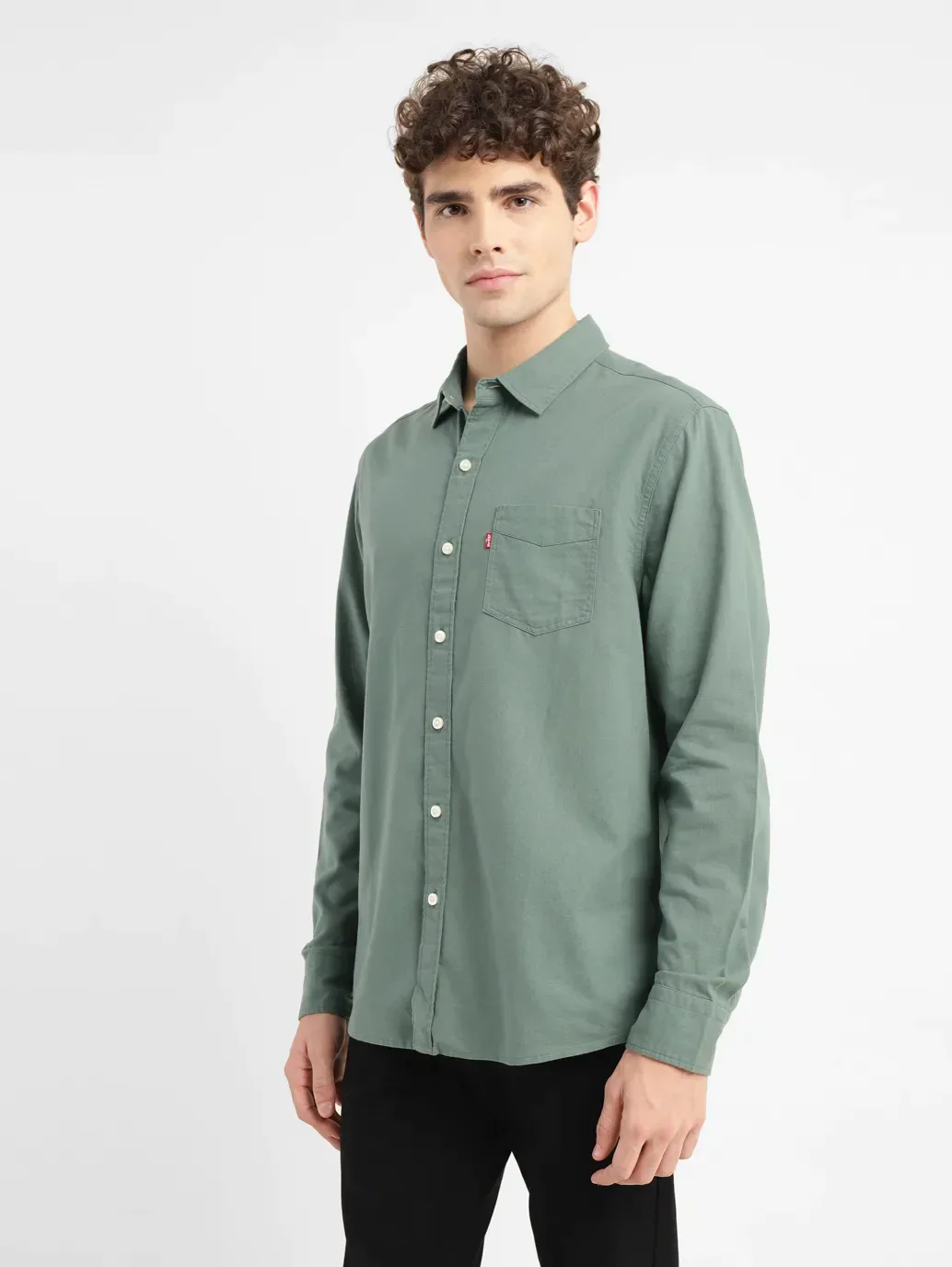Men's Solid Slim Fit Shirt - Image 4