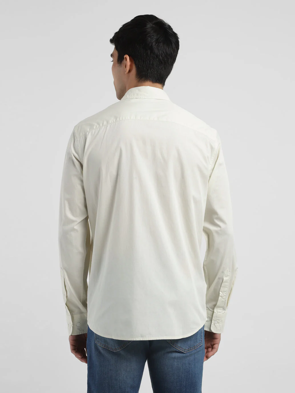 Men's Solid Slim Fit Shirt - Image 3