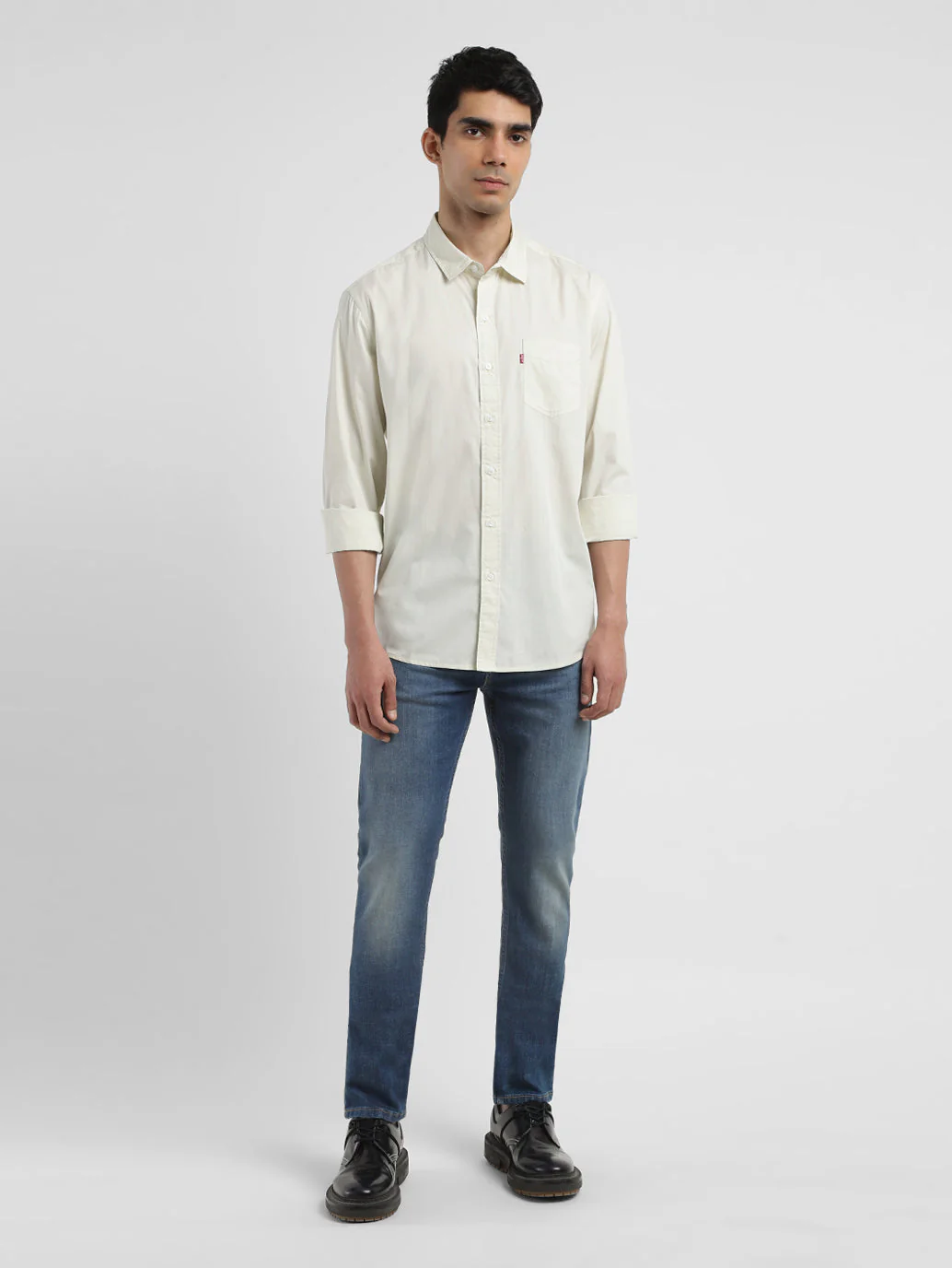 Men's Solid Slim Fit Shirt - Image 6