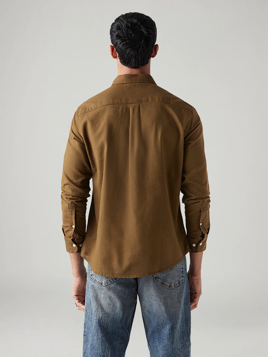 Men's Solid Slim Fit Shirt - Image 3