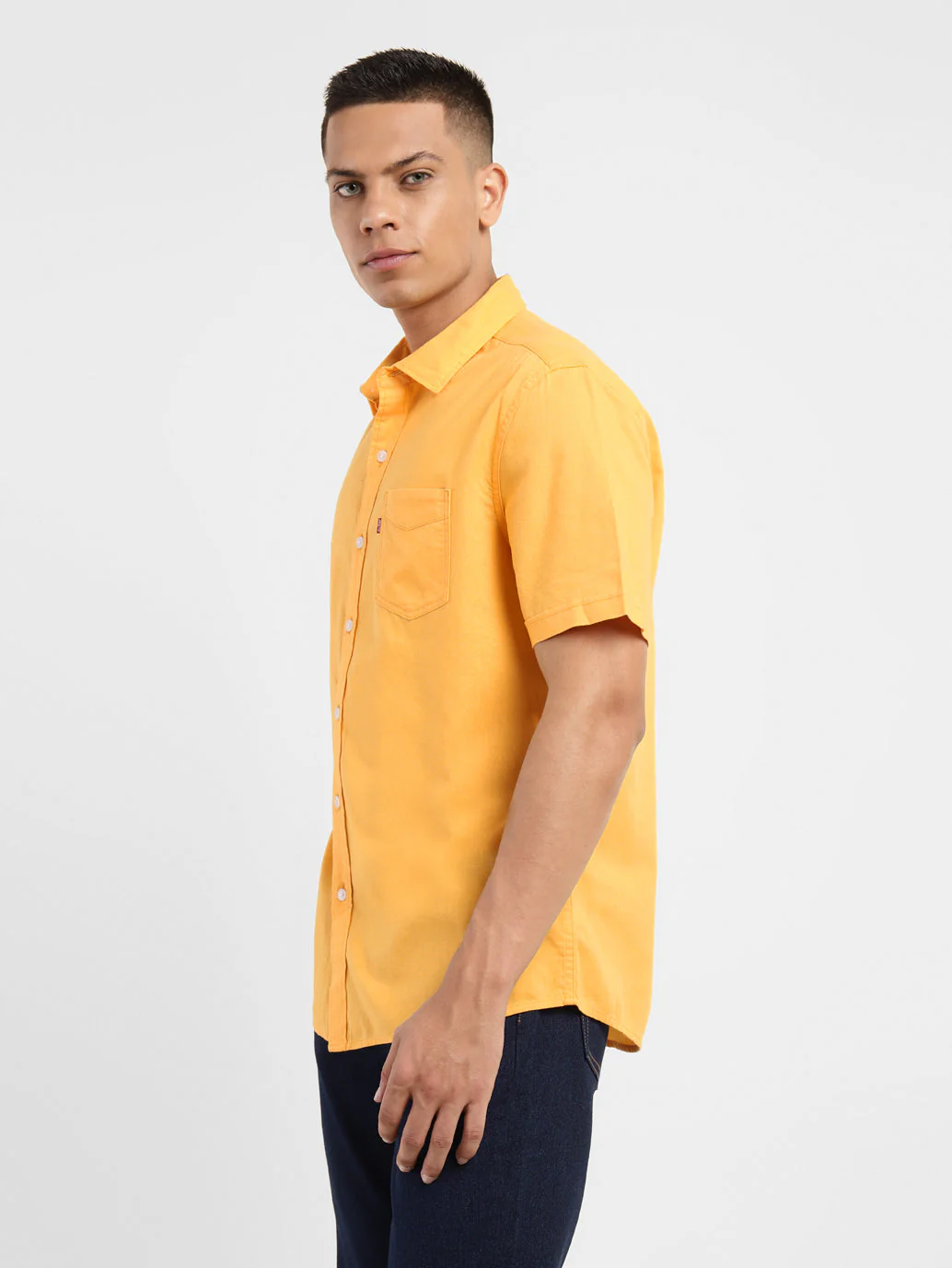 Men's Solid Slim Fit Shirt - Image 4