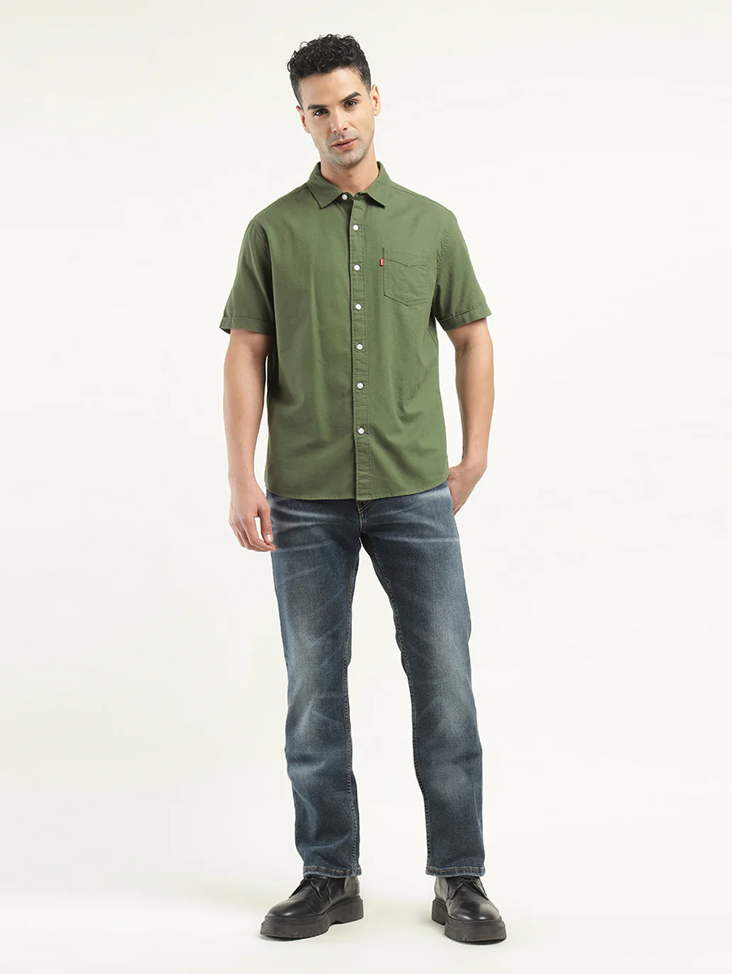 Men's Solid Slim Fit Shirt - Image 6
