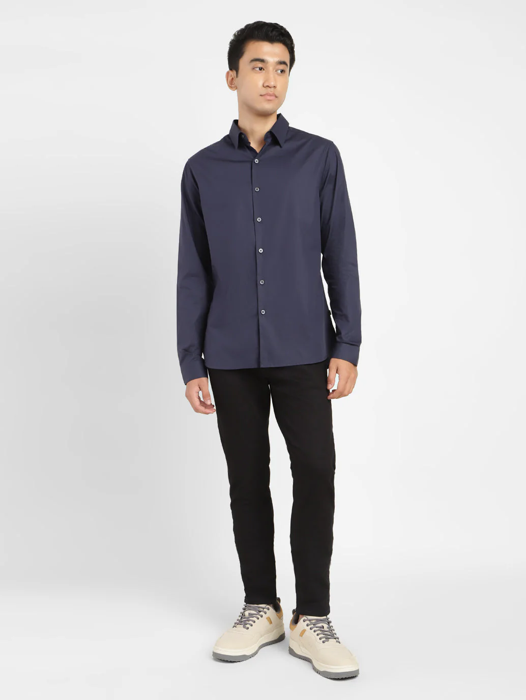 Men's Solid Regular Fit Shirt - Image 9