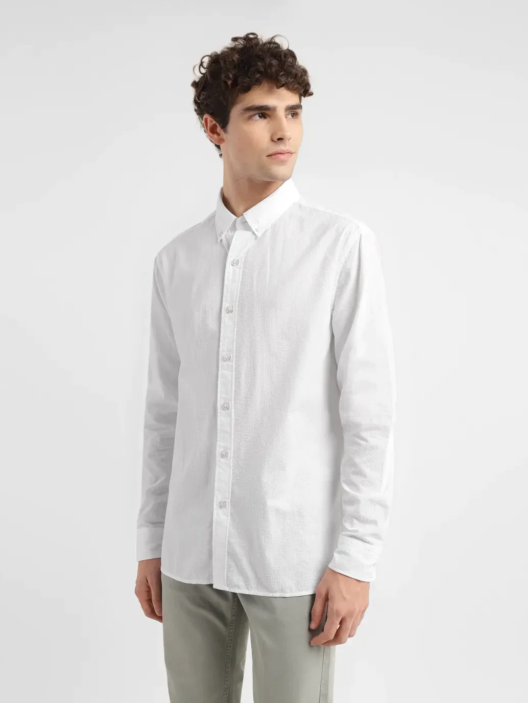 Men's Solid Slim Fit Shirt - Image 4