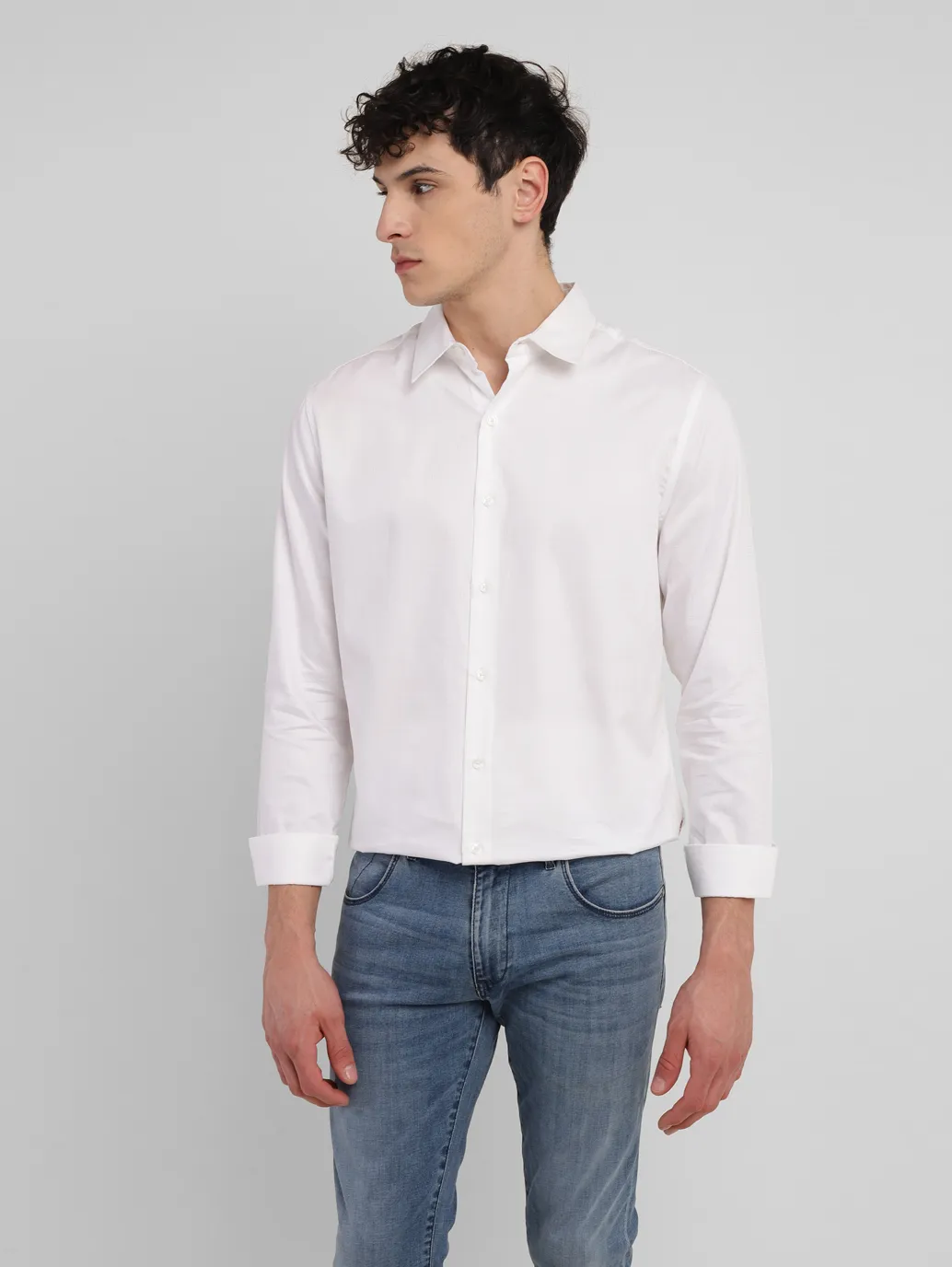 Men's Redloop Solid Slim Fit Shirt - Image 7