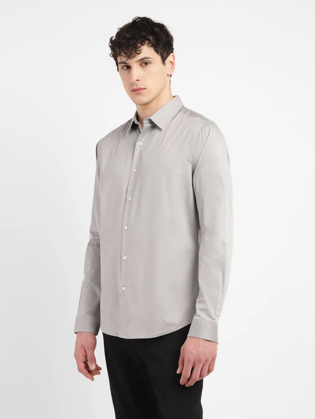 Men's Redloop Solid Slim Fit Shirt - Image 4