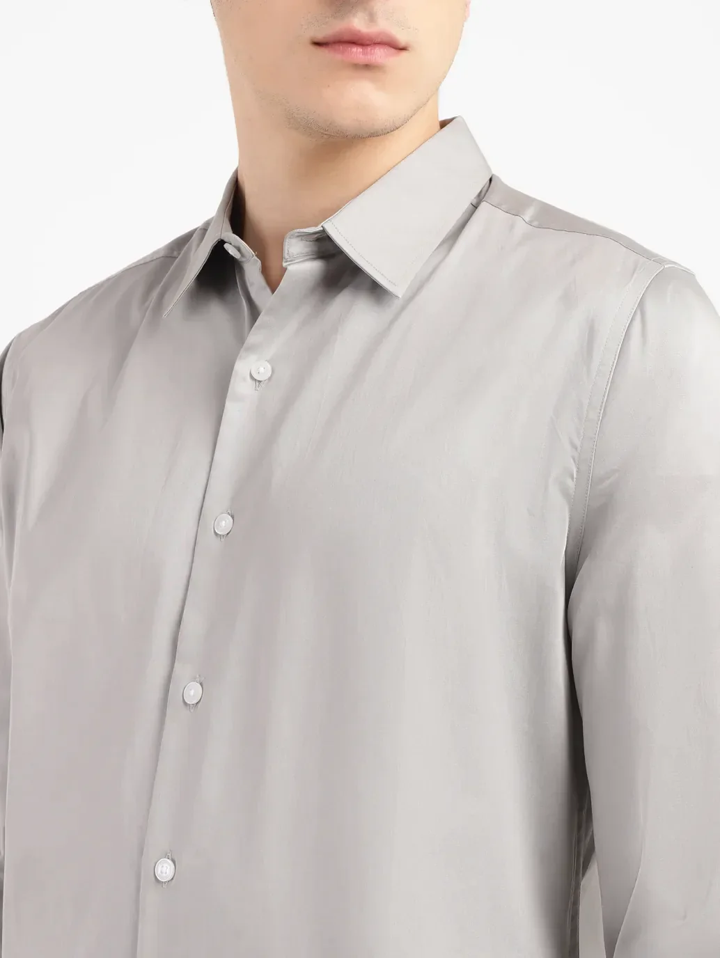 Men's Redloop Solid Slim Fit Shirt - Image 5