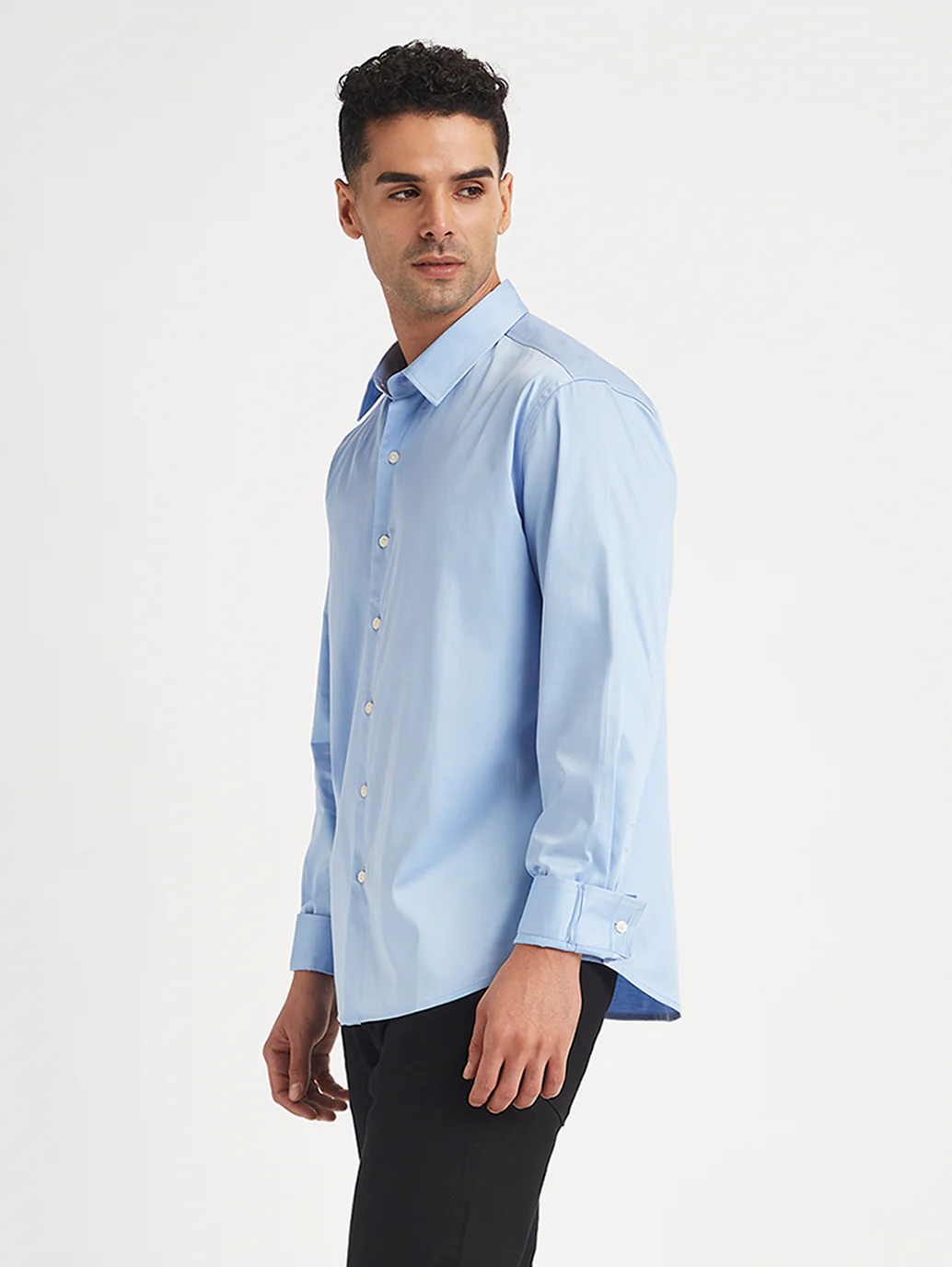 Men's Redloop Solid Slim Fit Shirt - Image 2