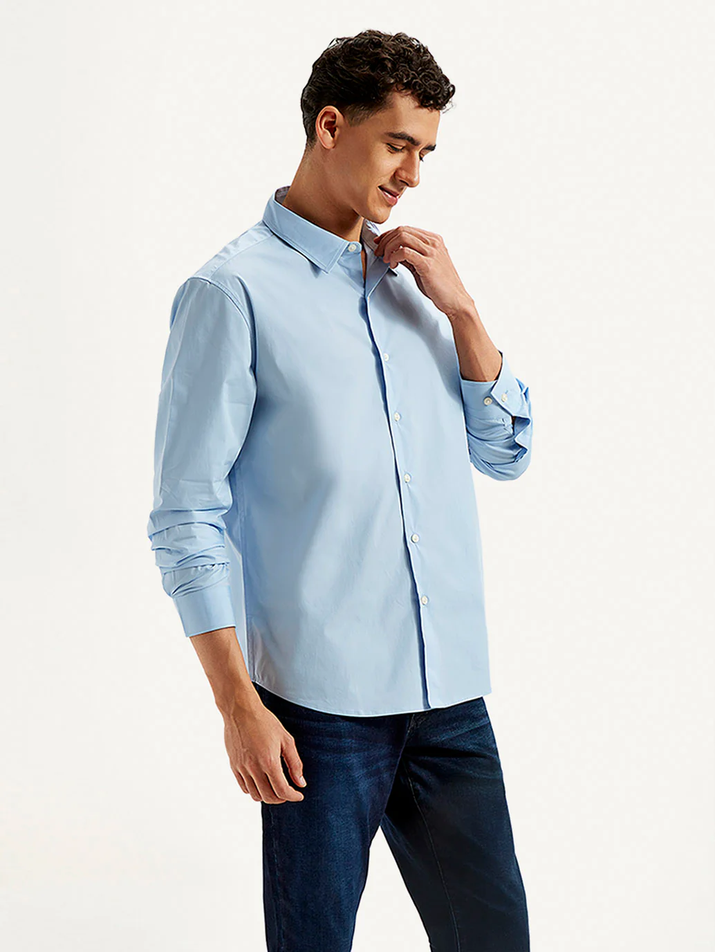 Men's Redloop Solid Slim Fit Shirt - Image 5