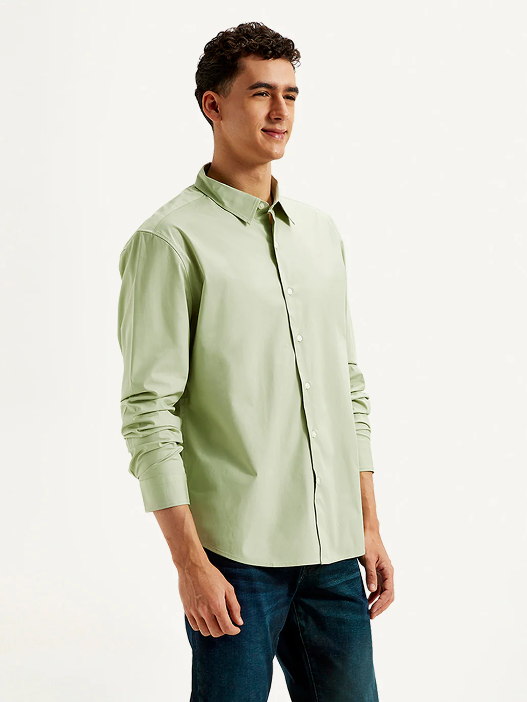 Men's Redloop Solid Slim Fit Shirt - Image 5
