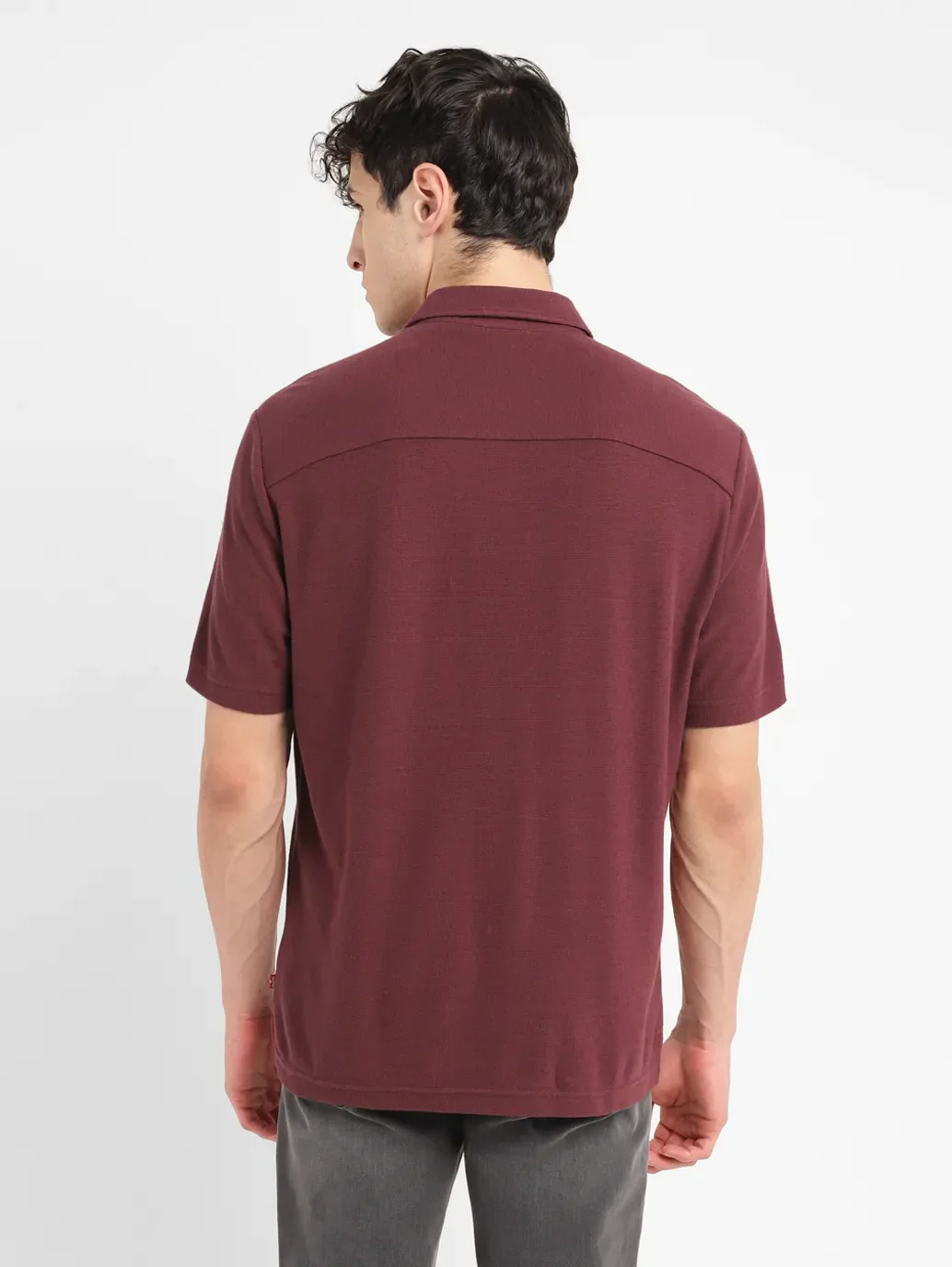 Men's Solid Slim Fit Shirt - Image 3