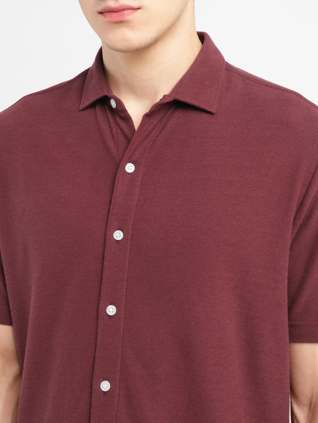 Men's Solid Slim Fit Shirt - Image 5