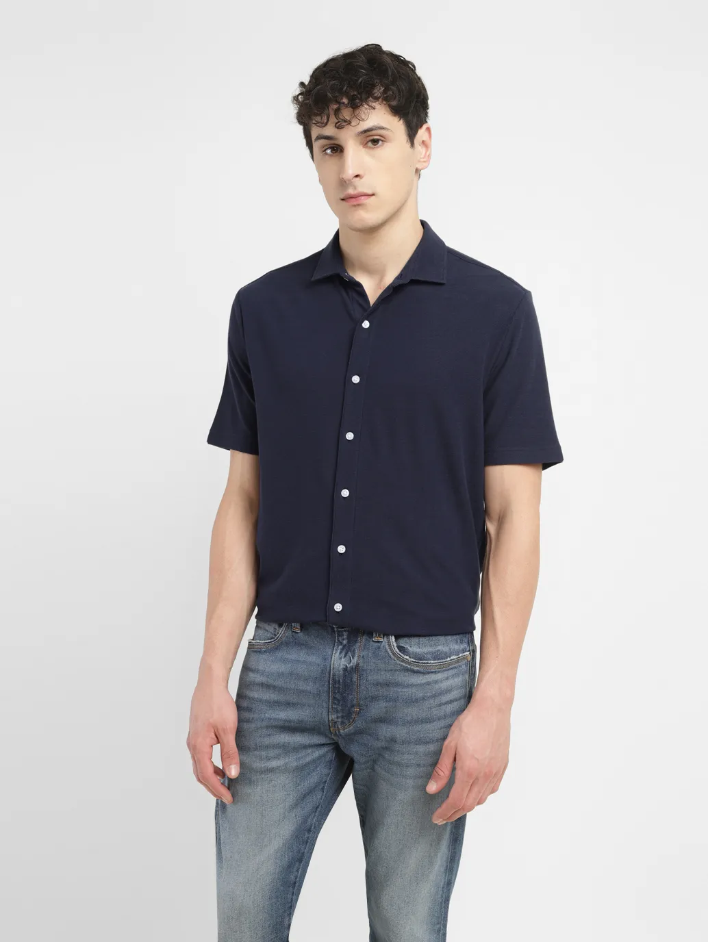 Men's Solid Slim Fit Shirt - Image 6
