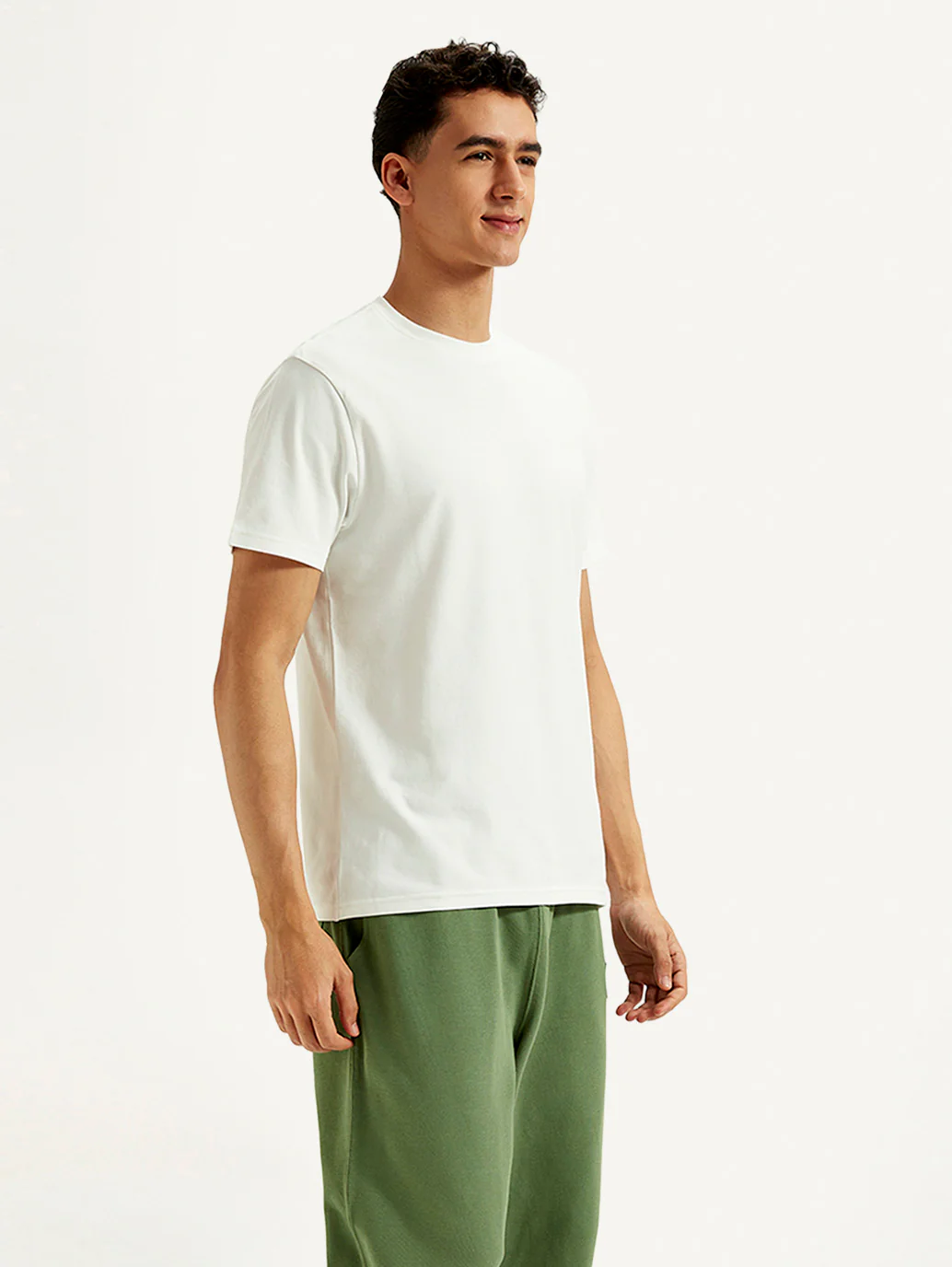 Men's Solid Slim Fit T-shirt - Image 5