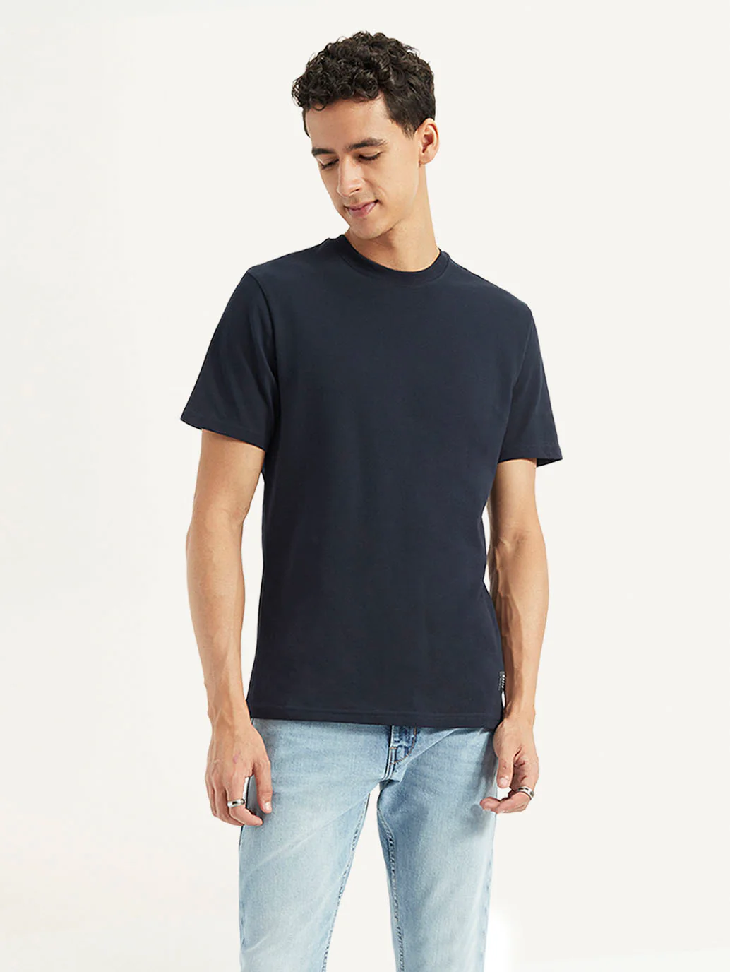 Men's Solid Slim Fit T-shirt