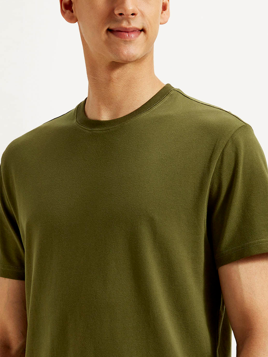 Men's Solid Slim Fit T-shirt - Image 5
