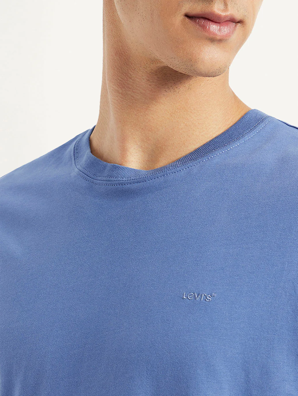 Men's Solid Slim Fit T-shirt - Image 4