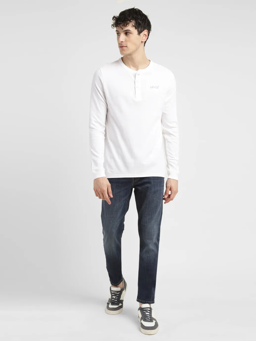 Men's Solid Slim Fit T-shirt - Image 6