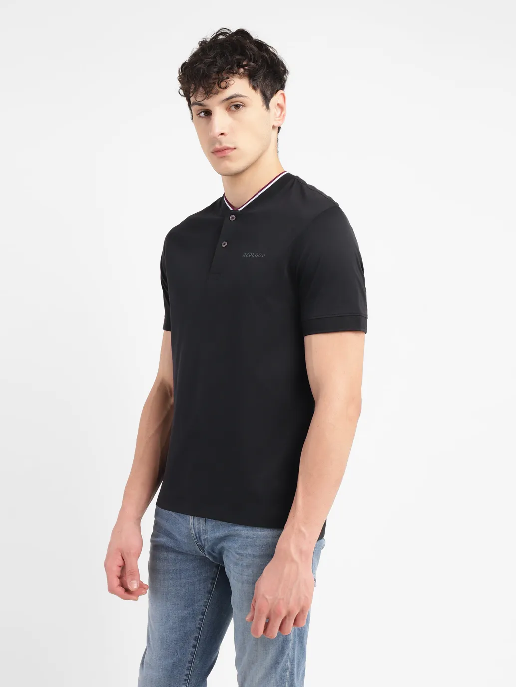 Men's Redloop Solid Slim Fit T-shirt - Image 4
