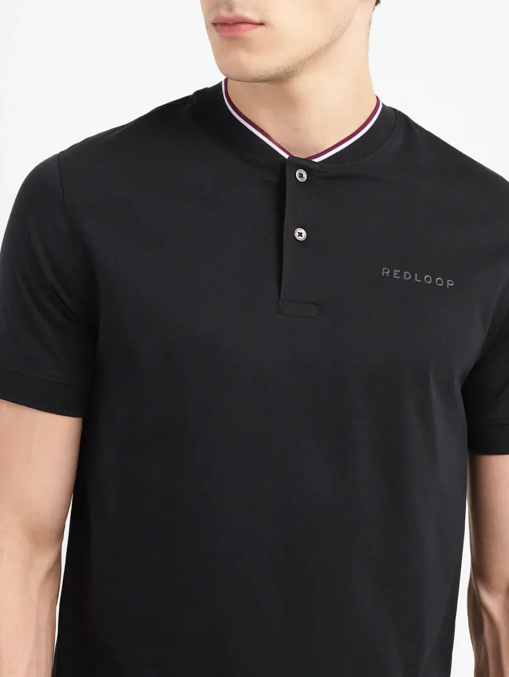 Men's Redloop Solid Slim Fit T-shirt - Image 5