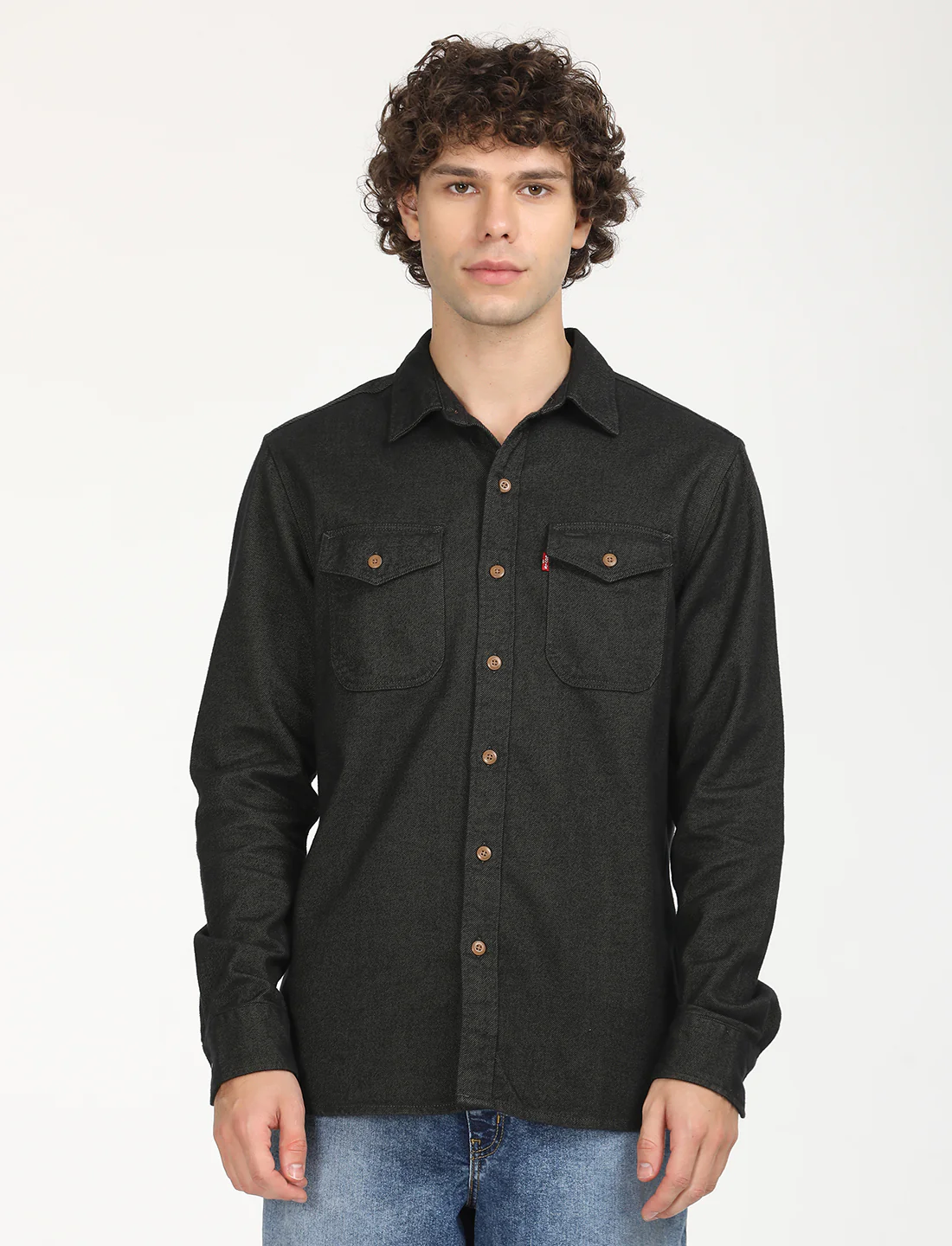 Men's Solid Spread Collar Shirt