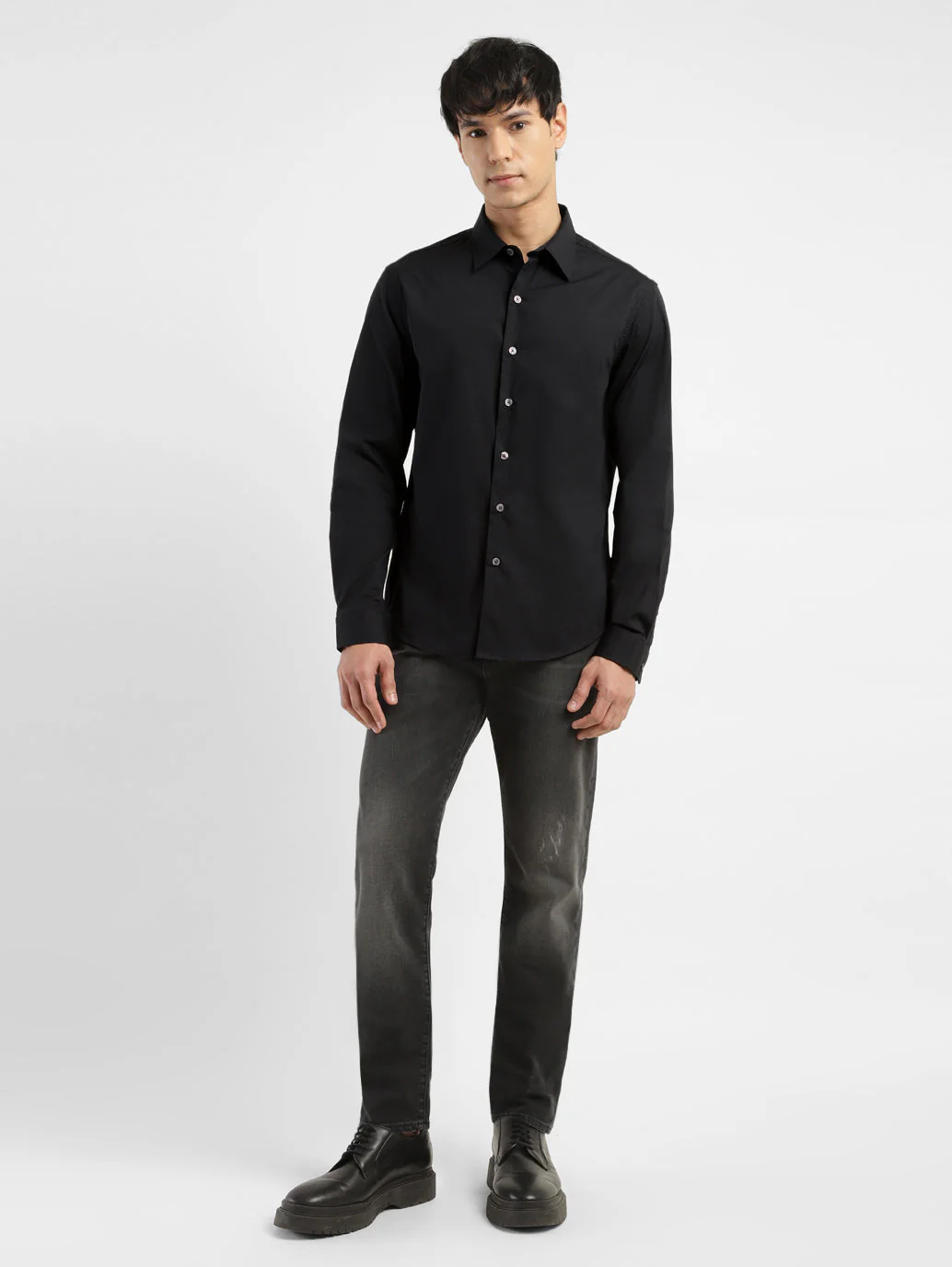 Men's Redloop Solid Spread Collar Shirt - Image 6