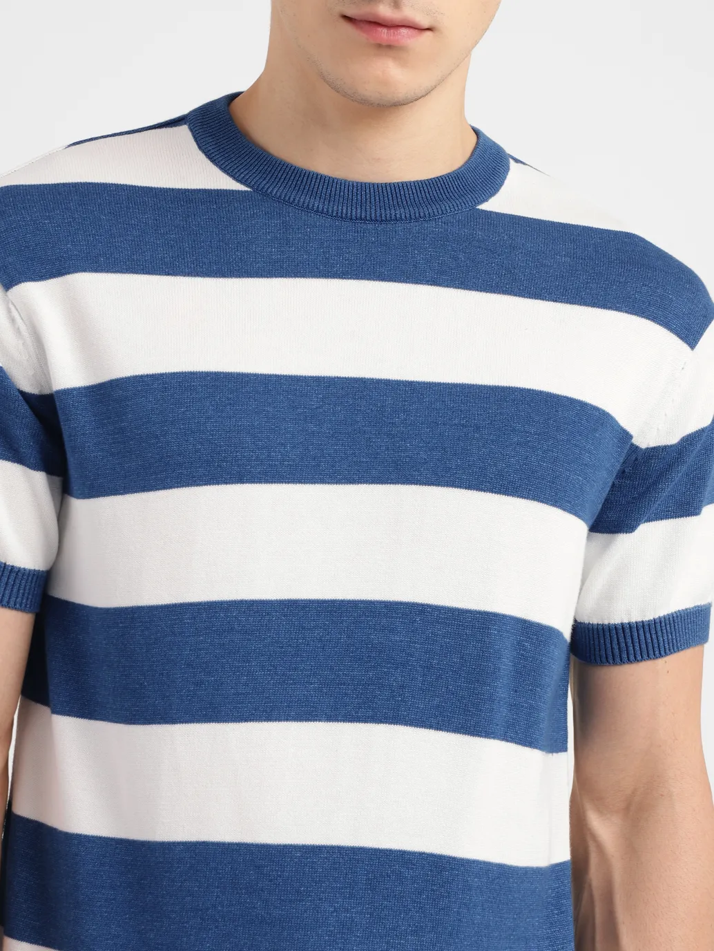 Men's Striped Blue Crew Neck Sweater - Image 5