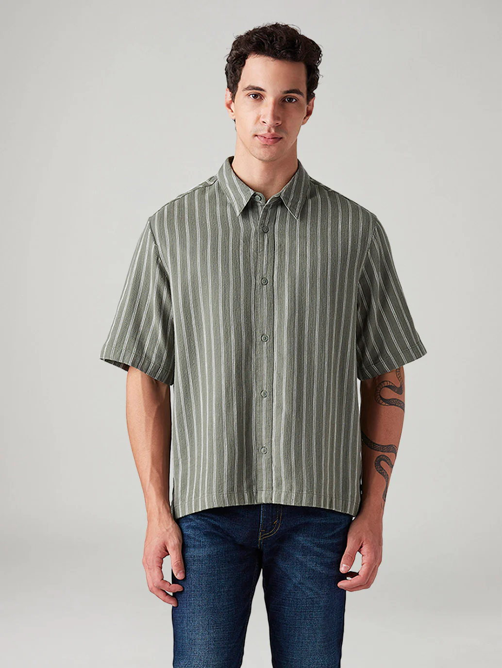 Men's Striped Boxy Fit Shirt - Image 2
