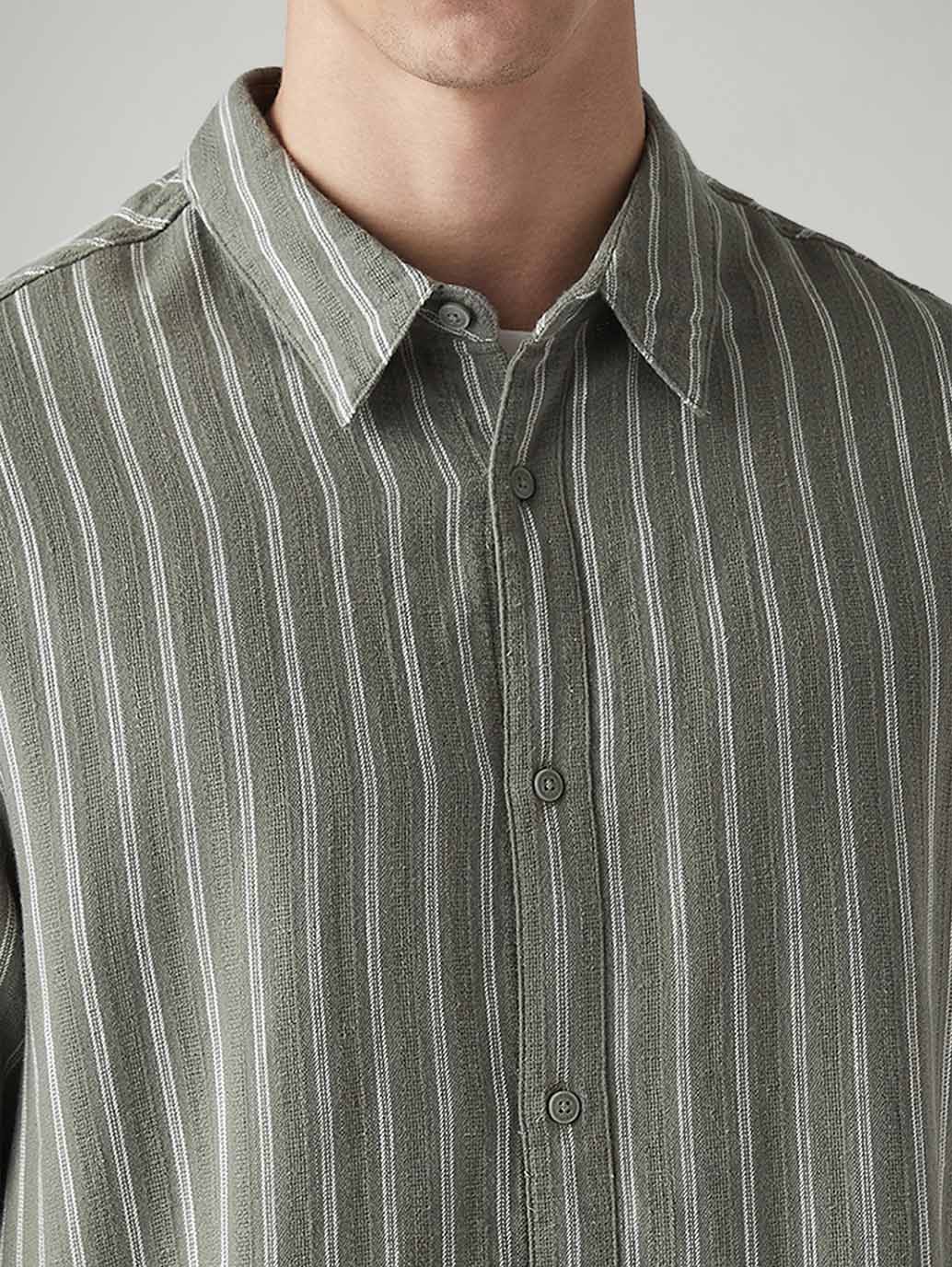 Men's Striped Boxy Fit Shirt - Image 4