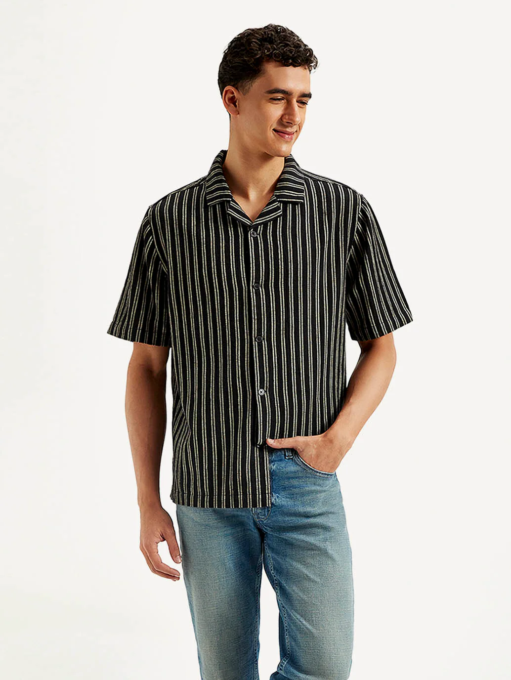 Men's Resort Collar Striped Loose Fit Shirt - Image 4