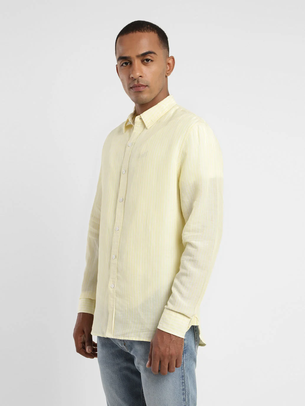 Men's Solid Spread Collar Linen Shirt - Image 4