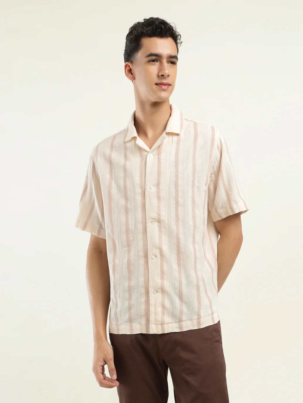 Men's Striped Spread Collar Shirt - Image 3