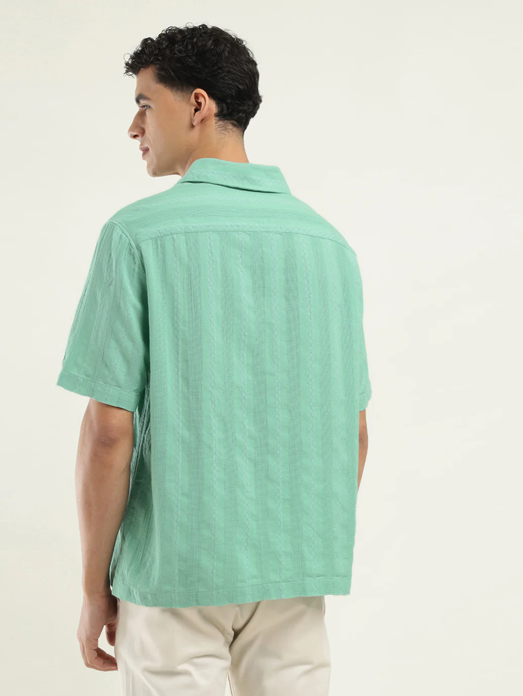 Men's Striped Spread Collar Shirt - Image 3