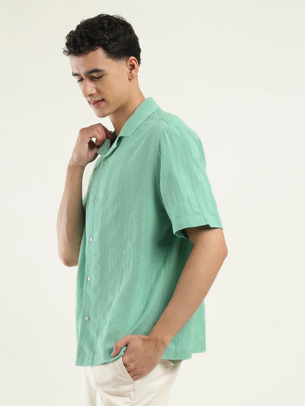 Men's Striped Spread Collar Shirt - Image 5